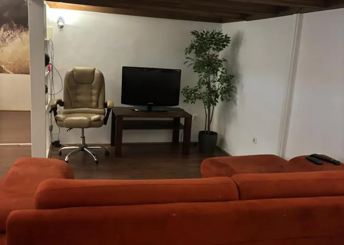 Kevin's House * Budapesta